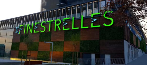 rotulos-centro-.comercial-finestrelles-barcelona