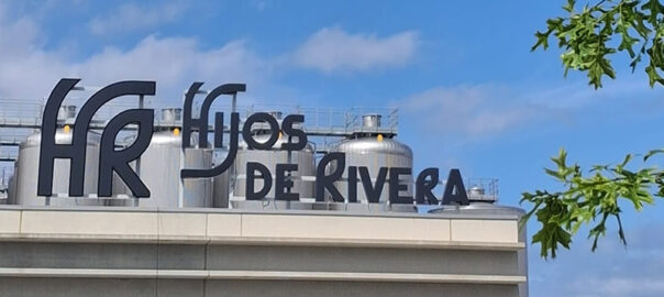 nueva fabrica hijos de rivera. Nueva fábrica Estrella Galicia.